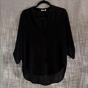 Sexy and flowy tunic style blouse - flatters everyone and goes with everything!
